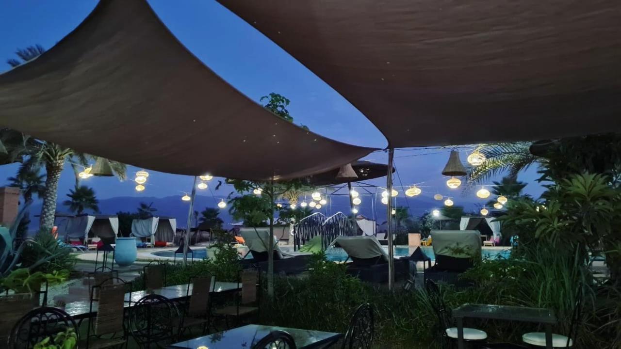 לינה וארוחת בוקר Wawizelte Les Jardins D Amizmiz 6 Piscines מראה חיצוני תמונה