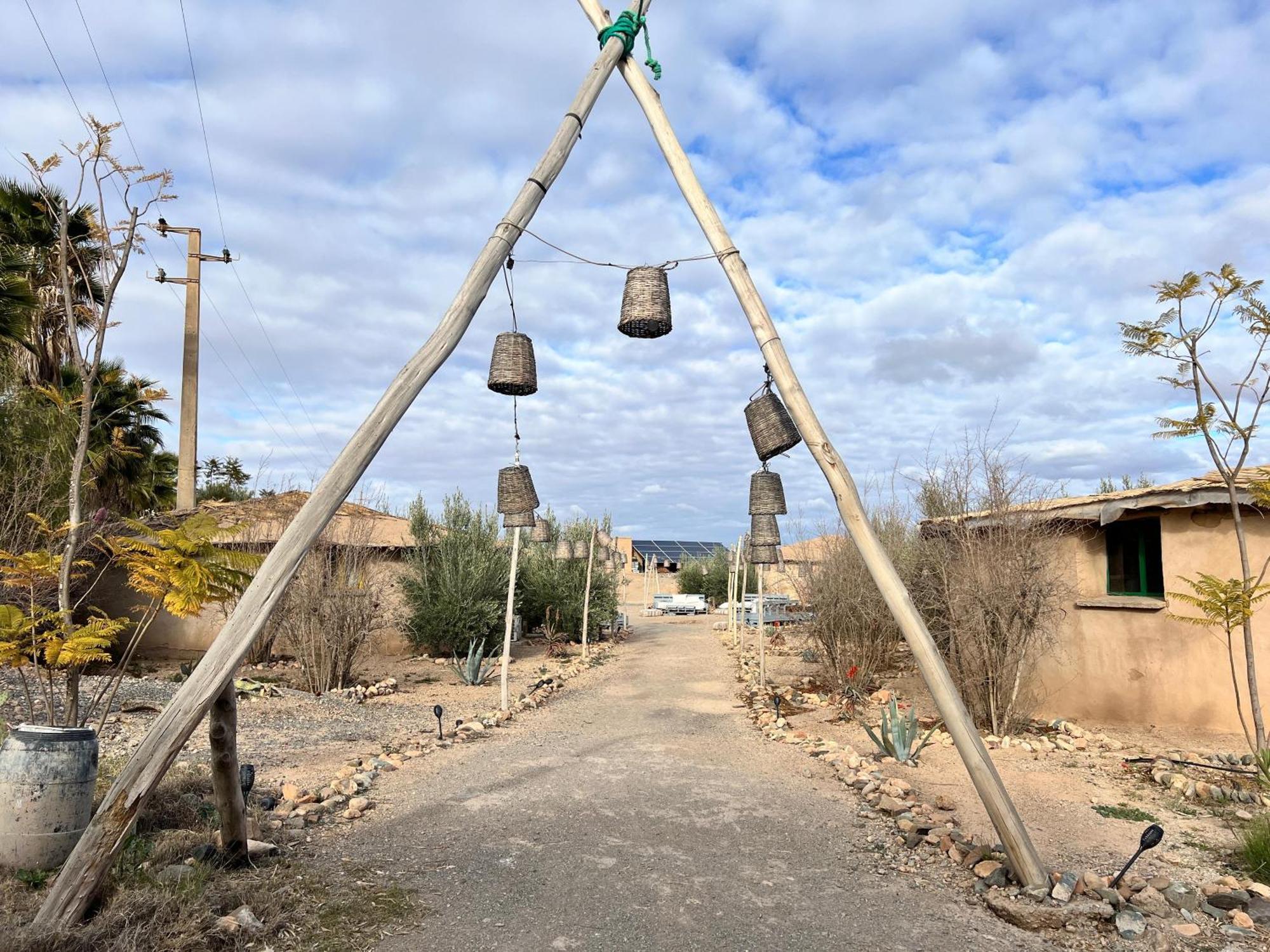 לינה וארוחת בוקר Wawizelte Les Jardins D Amizmiz 6 Piscines מראה חיצוני תמונה