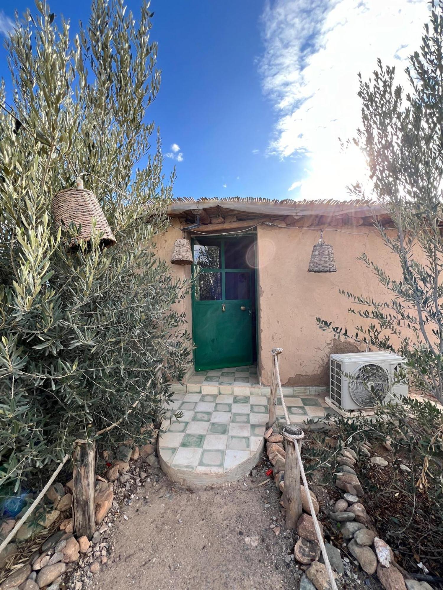 לינה וארוחת בוקר Wawizelte Les Jardins D Amizmiz 6 Piscines מראה חיצוני תמונה
